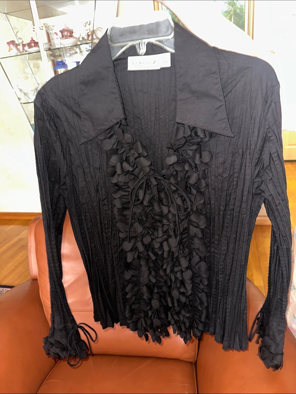 Women's Black Ruffled Tie-Front Long Sleeve Blouse